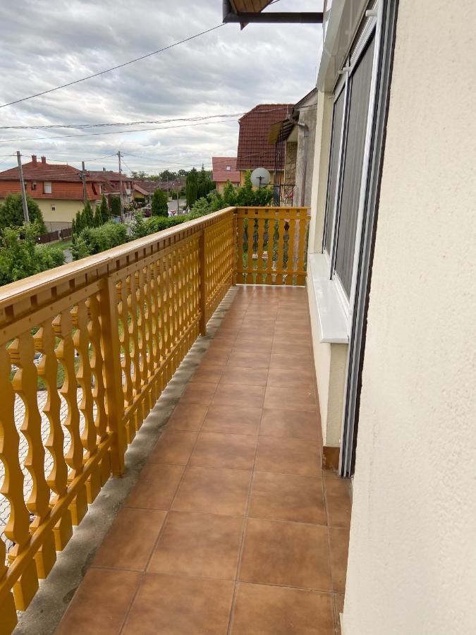 Piroska Apartment 잘라카로쉬 외부 사진